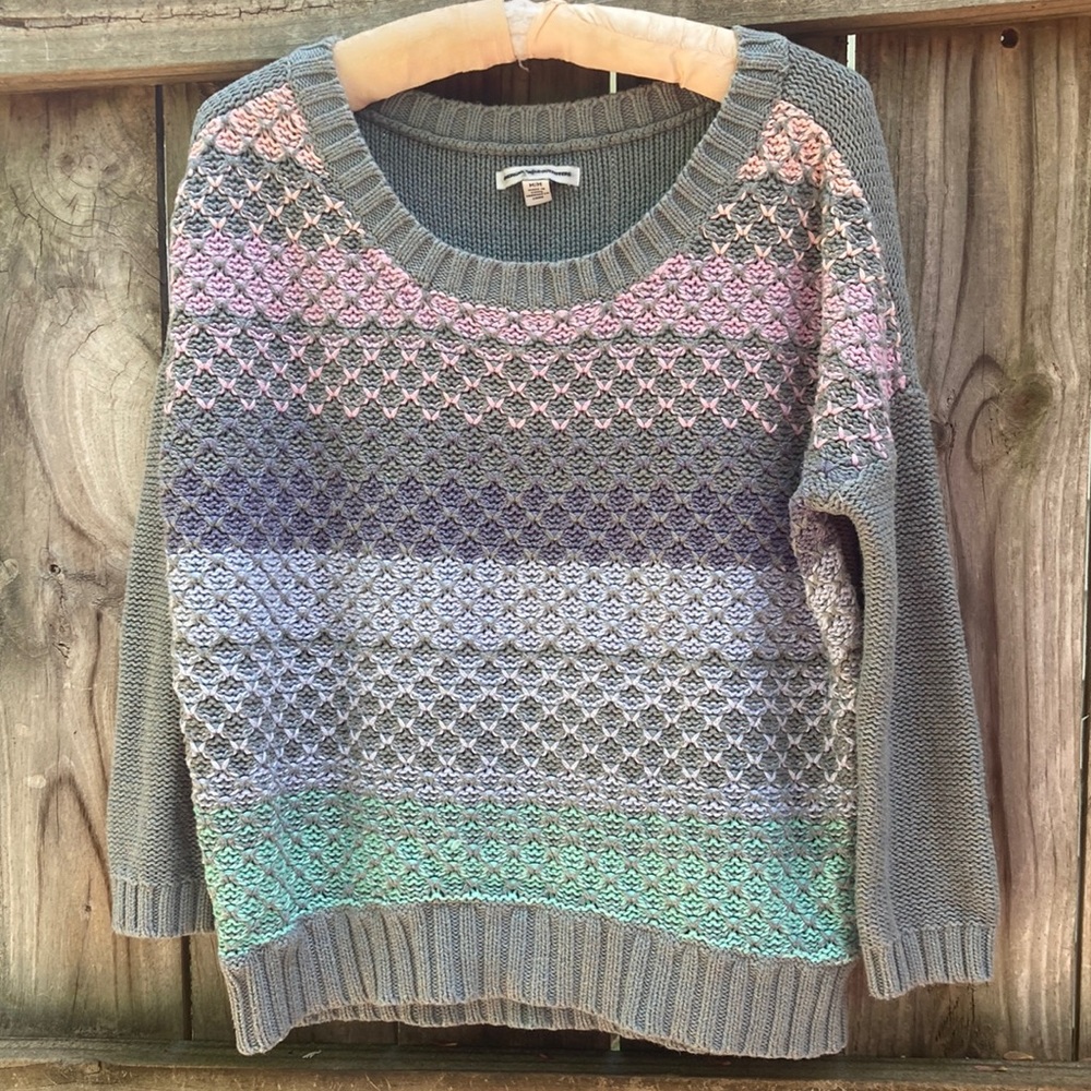American Eagle pastel and grey cotton sweater